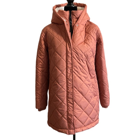 NWOT Maurices Pink Quilted Hooded Puffer Jacket Size L - Picture 2 of 5